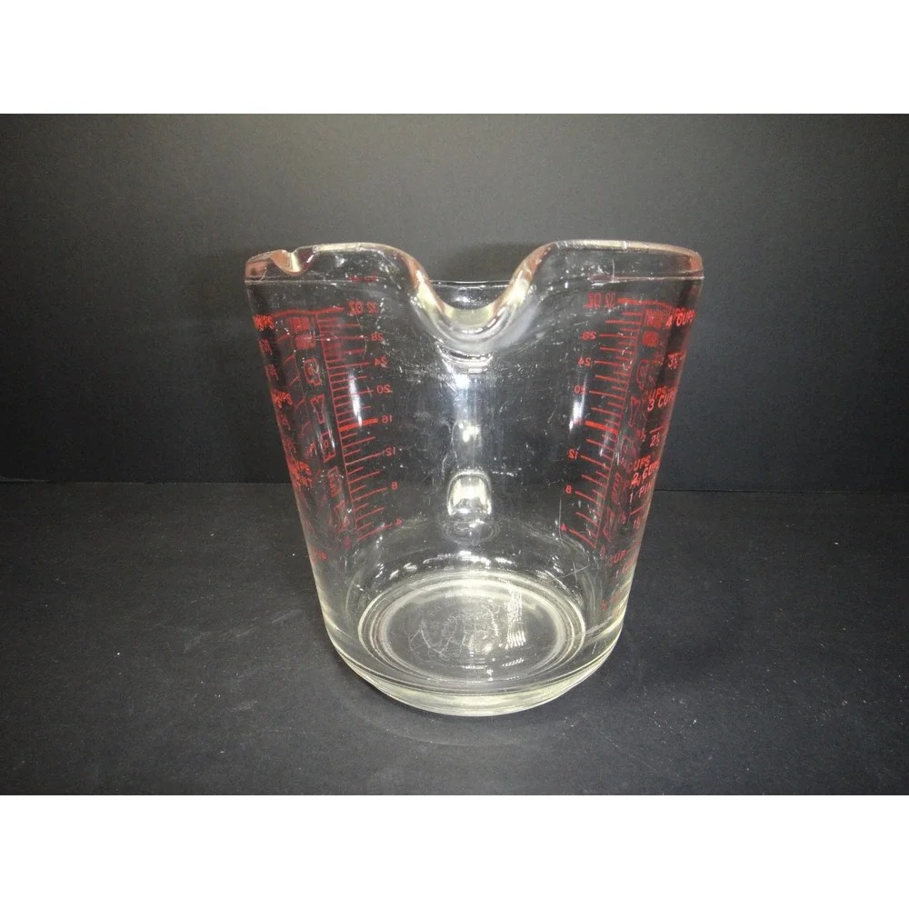 Vintage Pyrex 1 Quart Liquid Measuring Cup 32 oz 4 Cup Red Lettering D-Handle